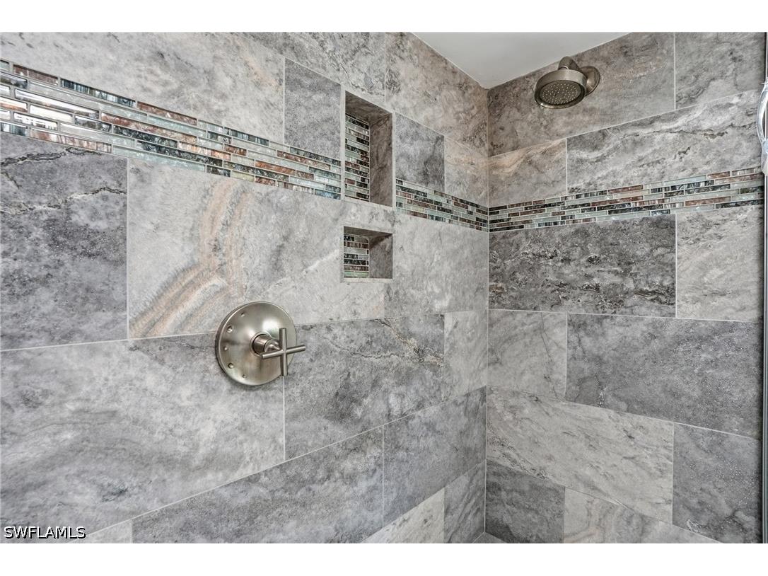 681 7th Street SW Naples FL 34117 226021299 image27