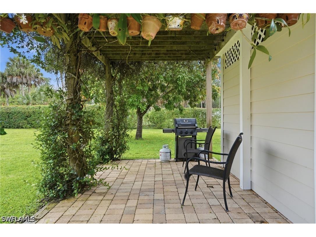 681 7th Street SW Naples FL 34117 226021299 image43