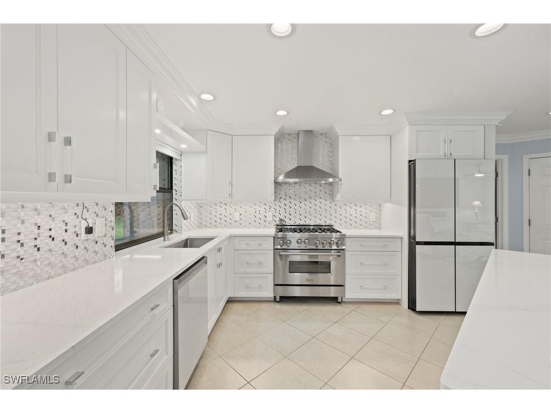 681 Astarias Circle Fort Myers FL 33919 225005663 image1