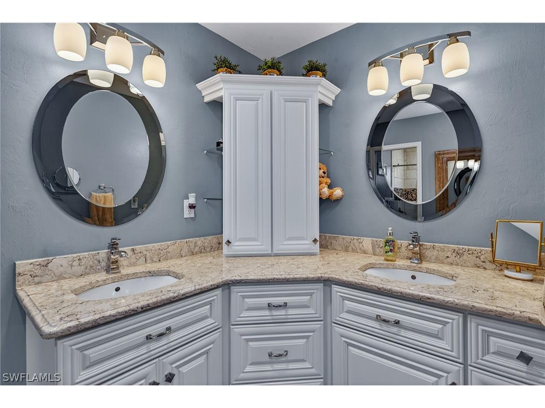 681 Saint Andrews Boulevard Naples FL 34113 226011105 image11