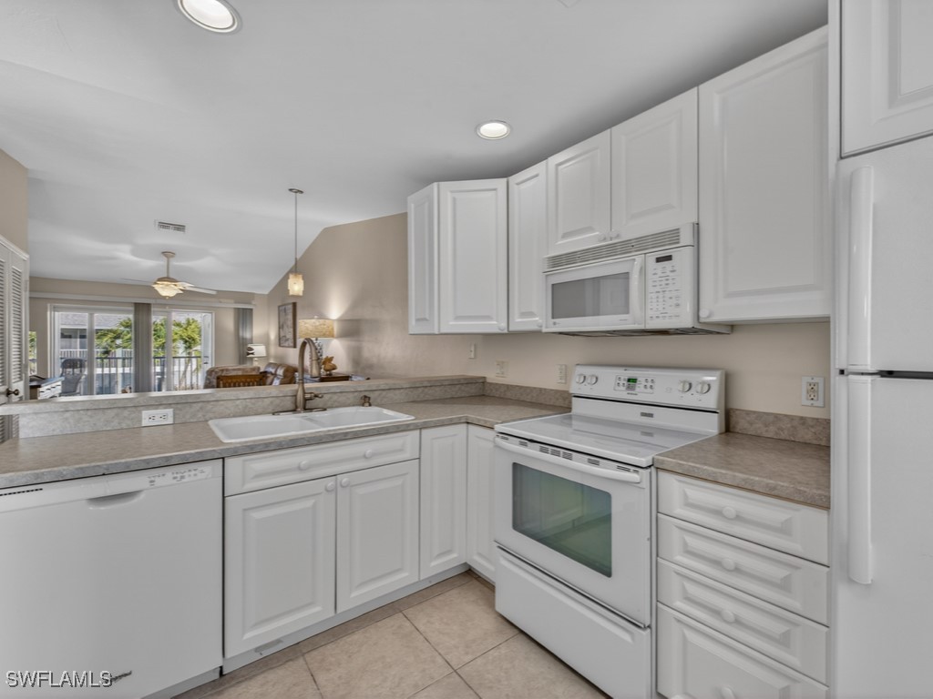 681 W Elkcam Circle #323 Marco Island FL 34145 226002633 image3