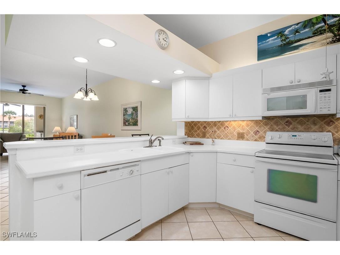 6810 Beach Resort Drive #13 Naples FL 34114 225052929 image1