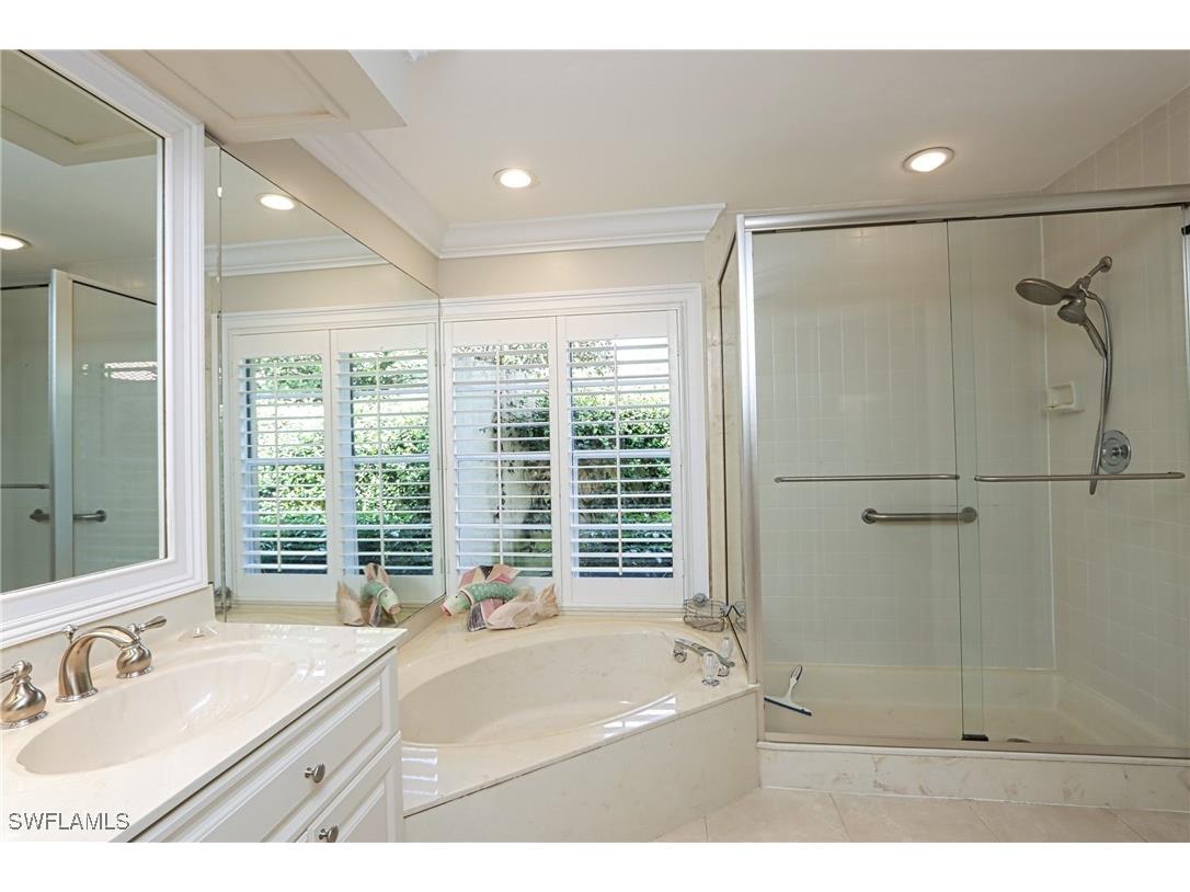 6810 Sand Pointe Circle #4.26 Naples FL 34108 225069822 image11