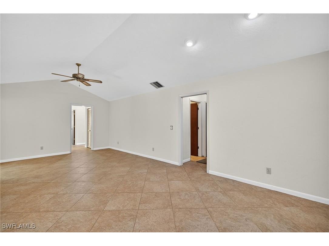 6811 Sandalwood Lane Naples FL 34109 225081450 image12