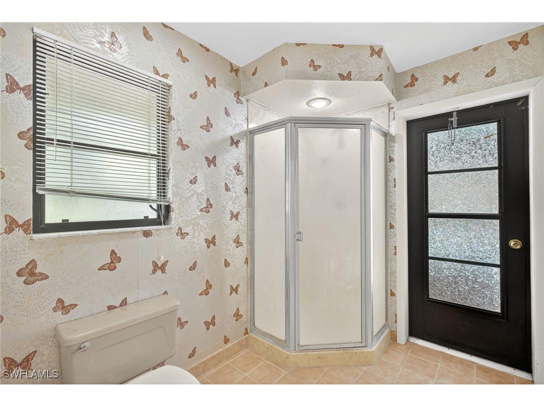 6811 Sandalwood Lane Naples FL 34109 225081450 image23