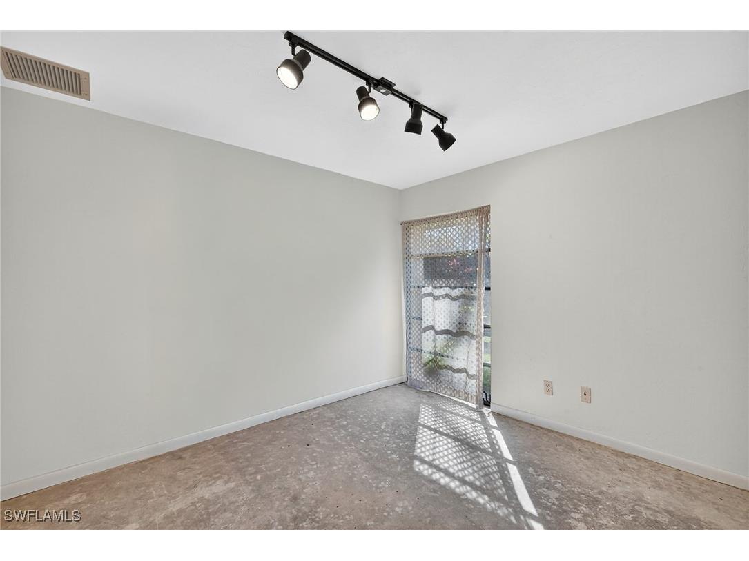 6811 Sandalwood Lane Naples FL 34109 225081450 image24