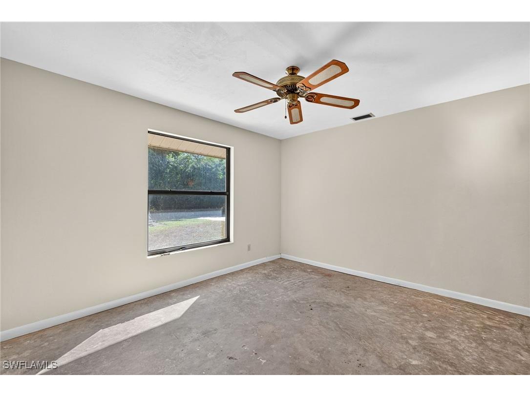 6811 Sandalwood Lane Naples FL 34109 225081450 image31