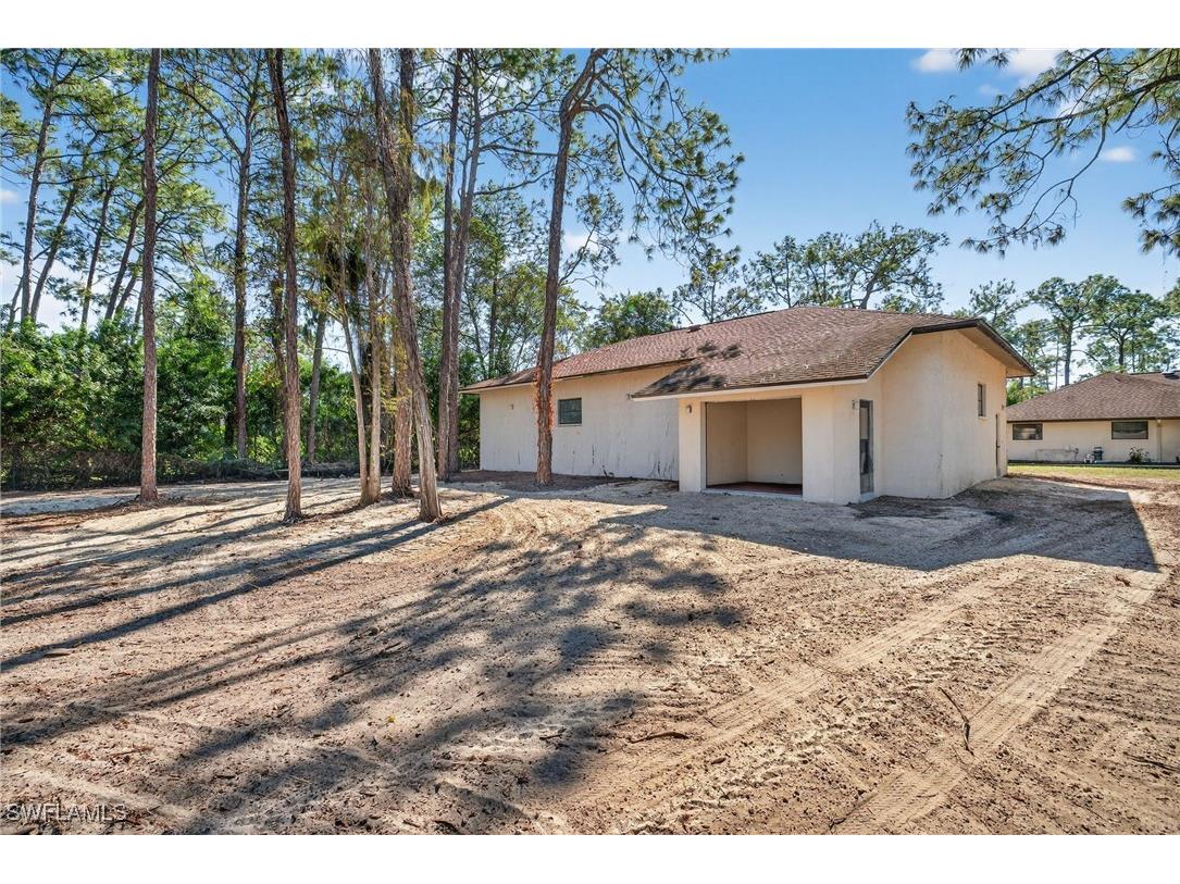 6811 Sandalwood Lane Naples FL 34109 225081450 image39