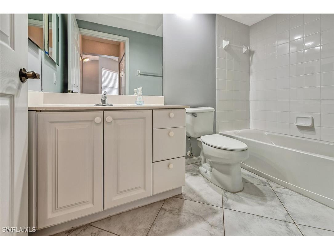 6812 Satinleaf Road S #202 Naples FL 34109 226004946 image14