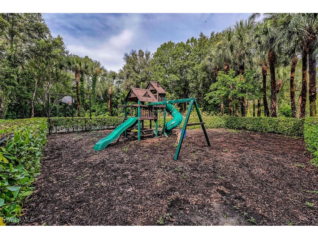 6812 Satinleaf Road S #202 Naples FL 34109 226004946 image26
