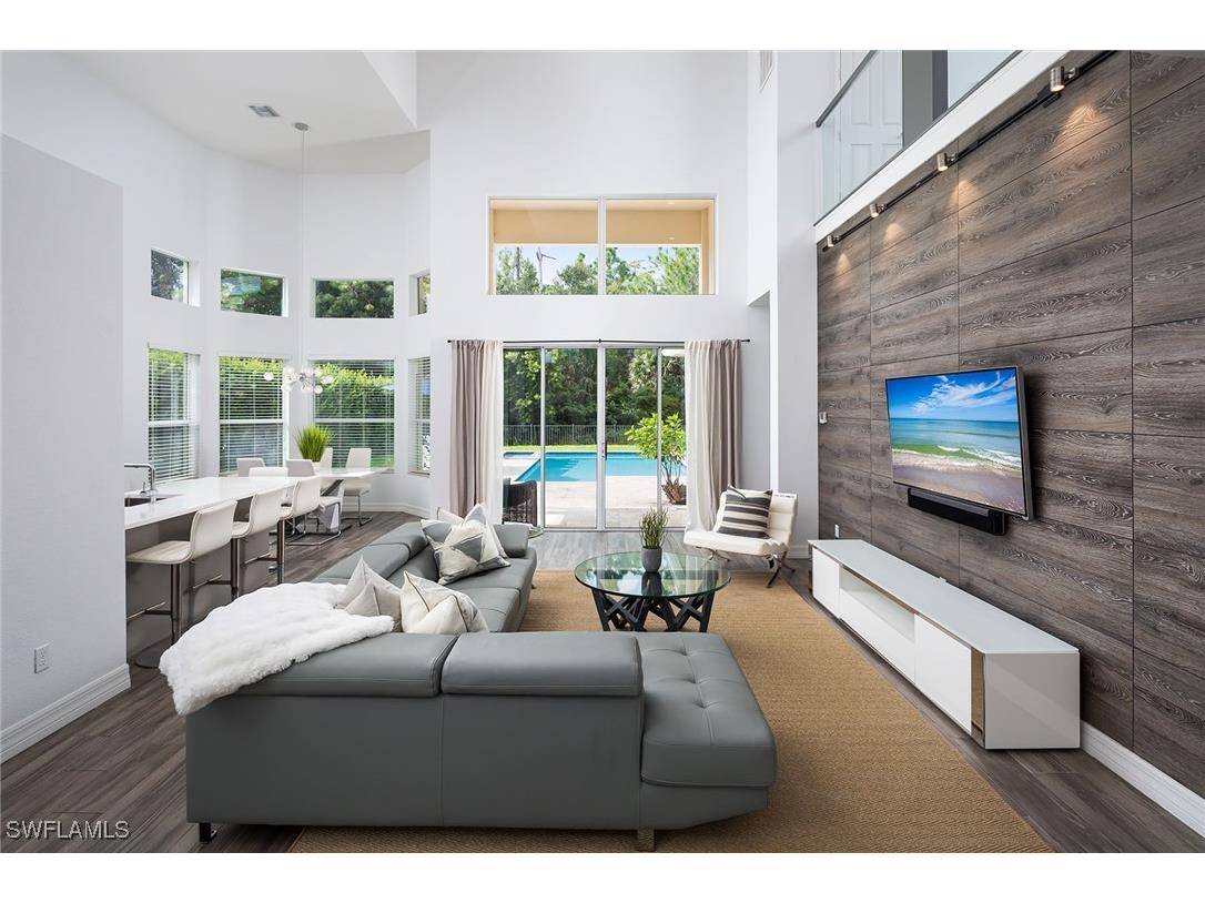 6816 Del Mar Terrace Naples FL 34105 225073819 image1