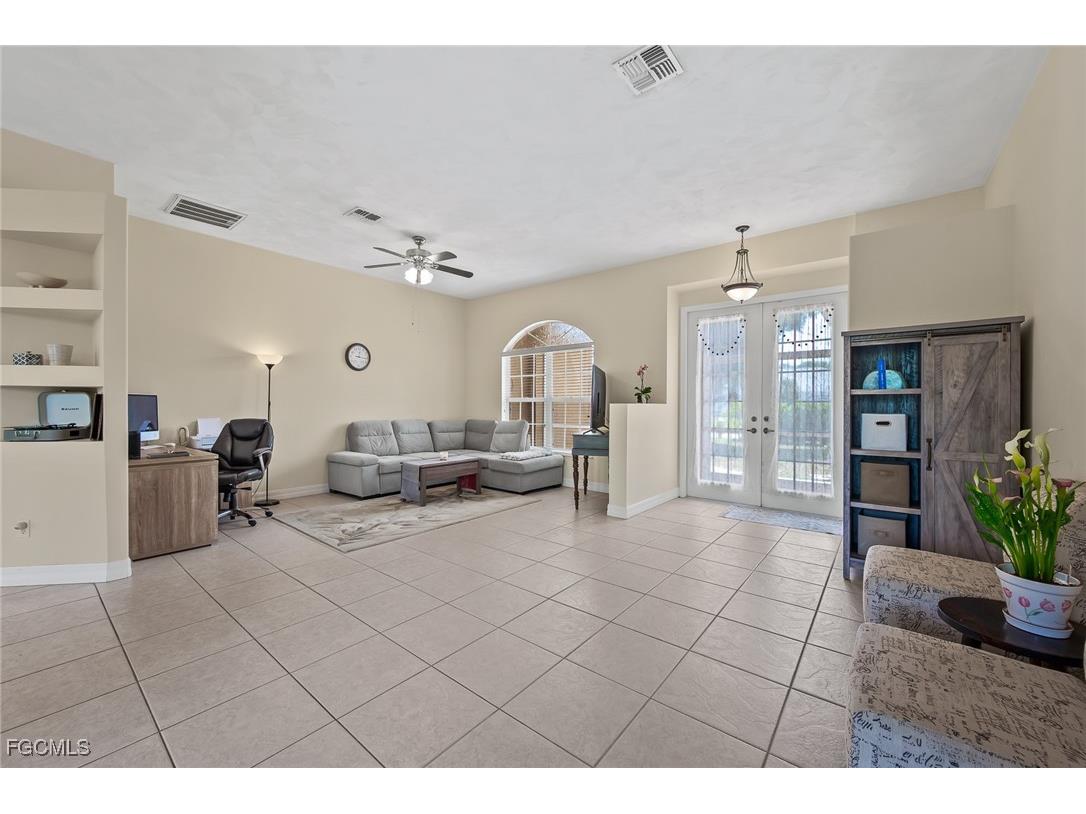 6817 Eagle Street Fort Myers FL 33966 2025016817 image3