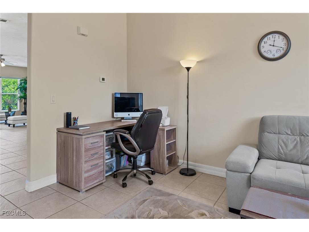 6817 Eagle Street Fort Myers FL 33966 2025016817 image5