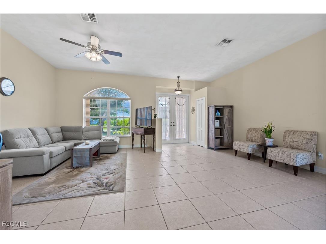 6817 Eagle Street Fort Myers FL 33966 2025016817 image7