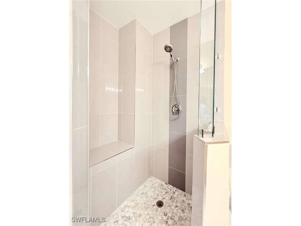 6817 Sterling Greens Drive #102 Naples FL 34104 225075166 image18