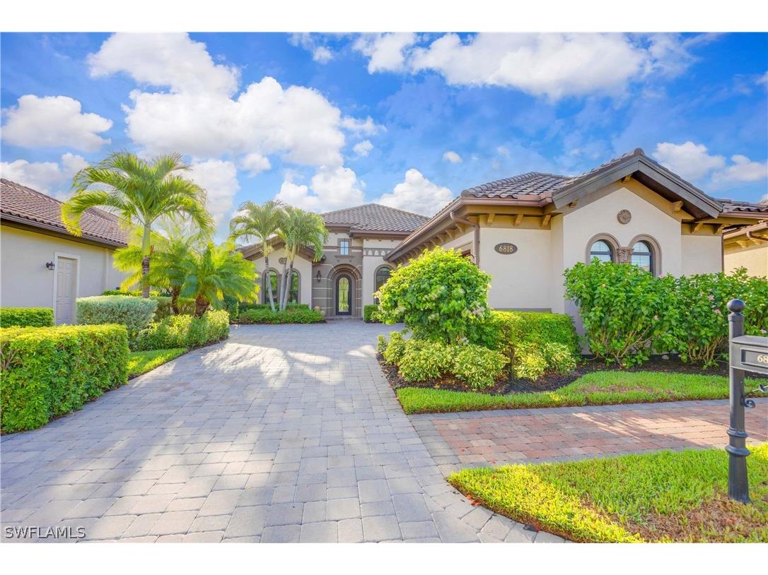 6818 Canwick Cove Circle Naples FL 34113 224050977 image1