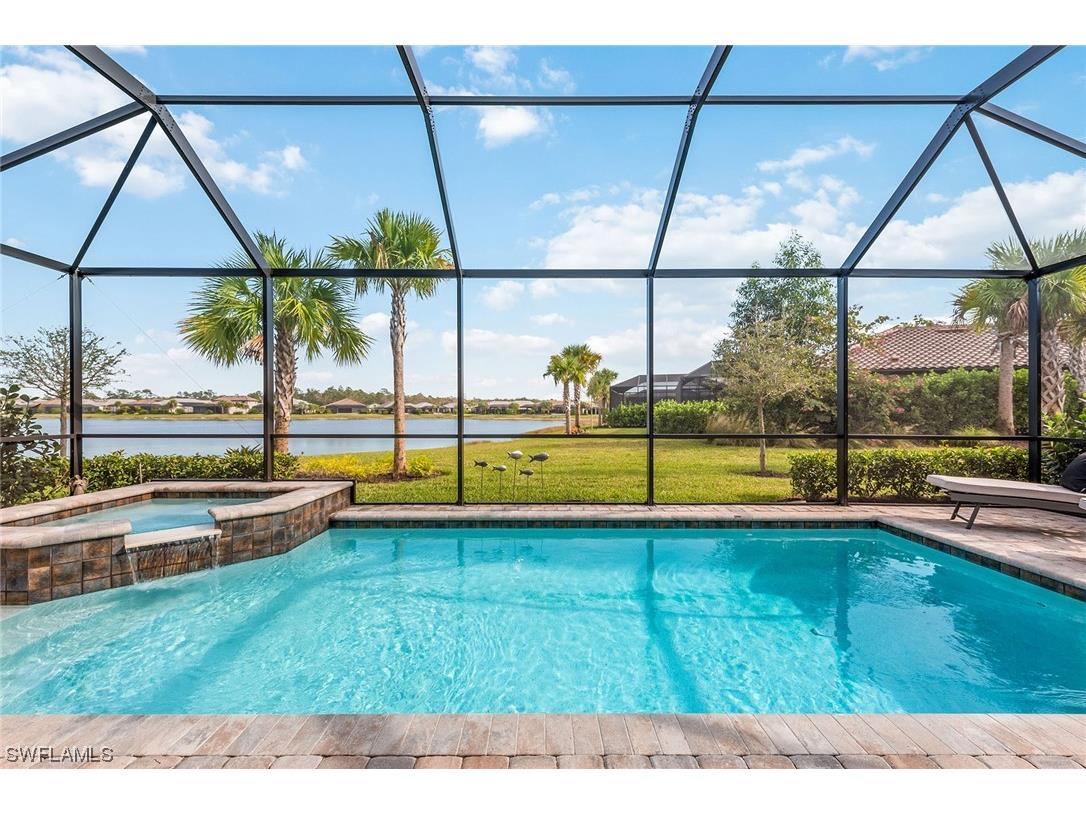 6818 Greenbriar Court Naples FL 34114 224000268 image1