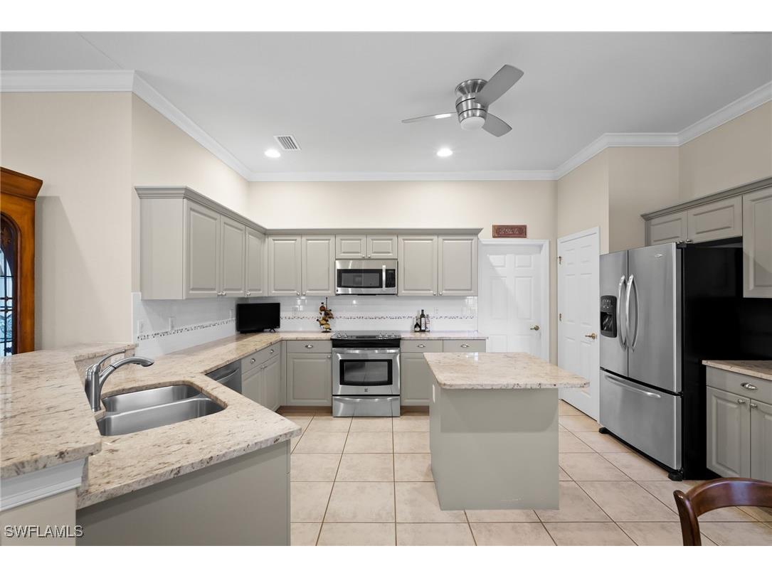 6819 Old Banyan Way Naples FL 34109 225075440 image6