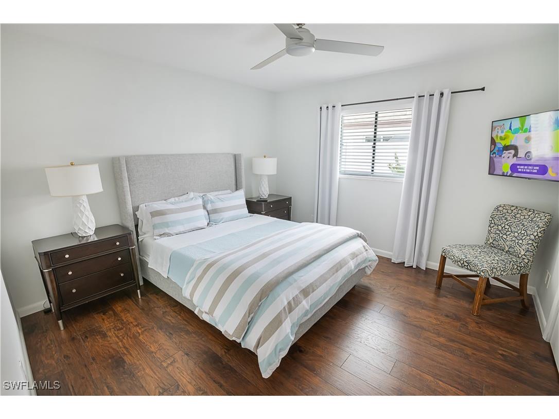 682 95th Avenue N Naples FL 34108 225063717 image16