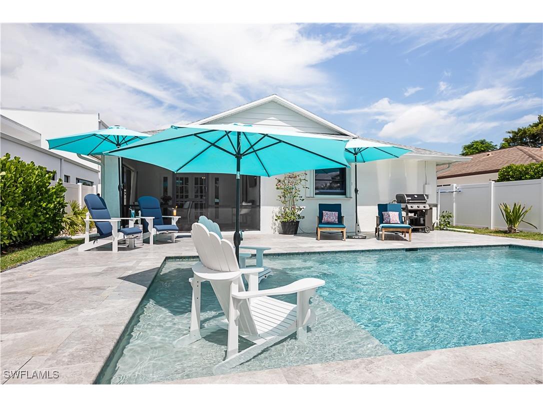 682 95th Avenue N Naples FL 34108 225063717 image25