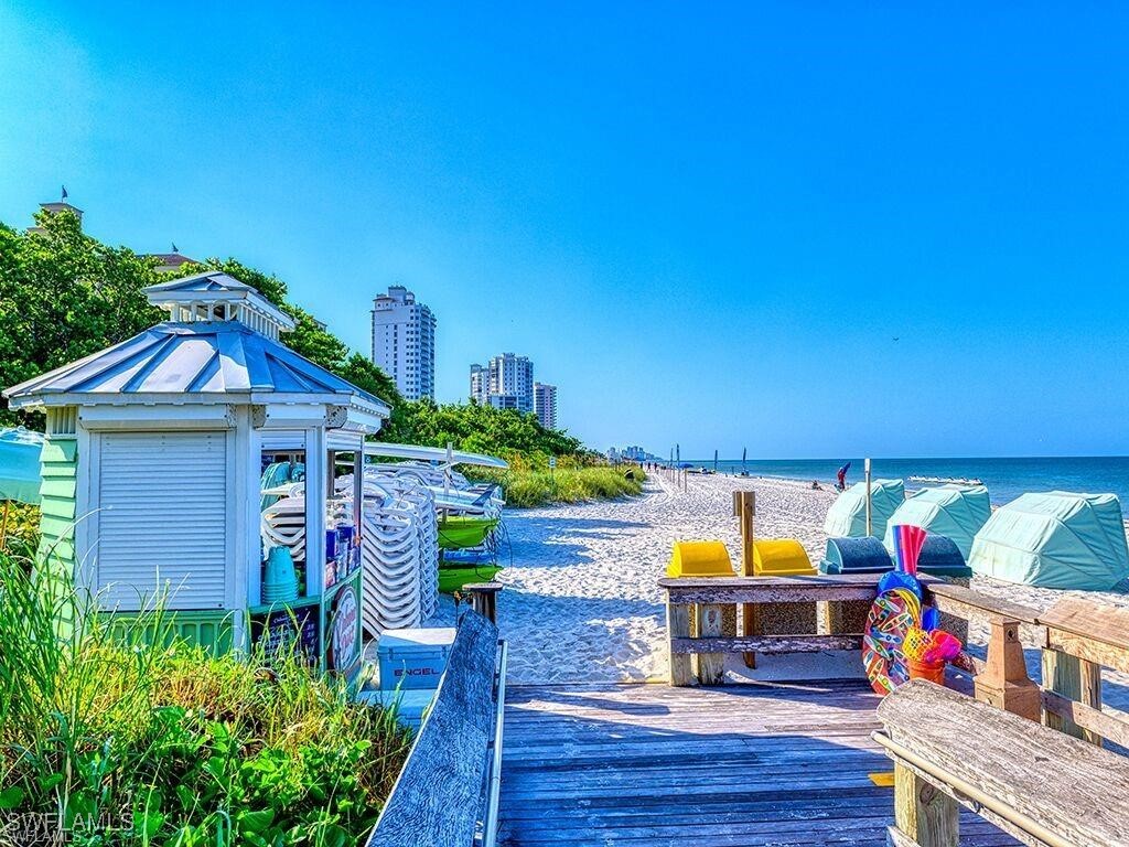 682 95th Avenue N Naples FL 34108 225063717 image28