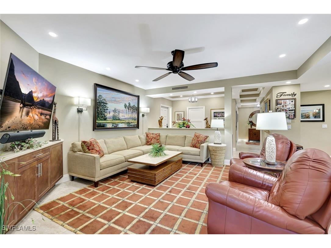 6820 Pelican Bay Boulevard #133 Naples FL 34108 226004796 image1