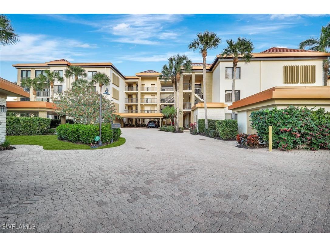 6820 Pelican Bay Boulevard #133 Naples FL 34108 226004796 image31