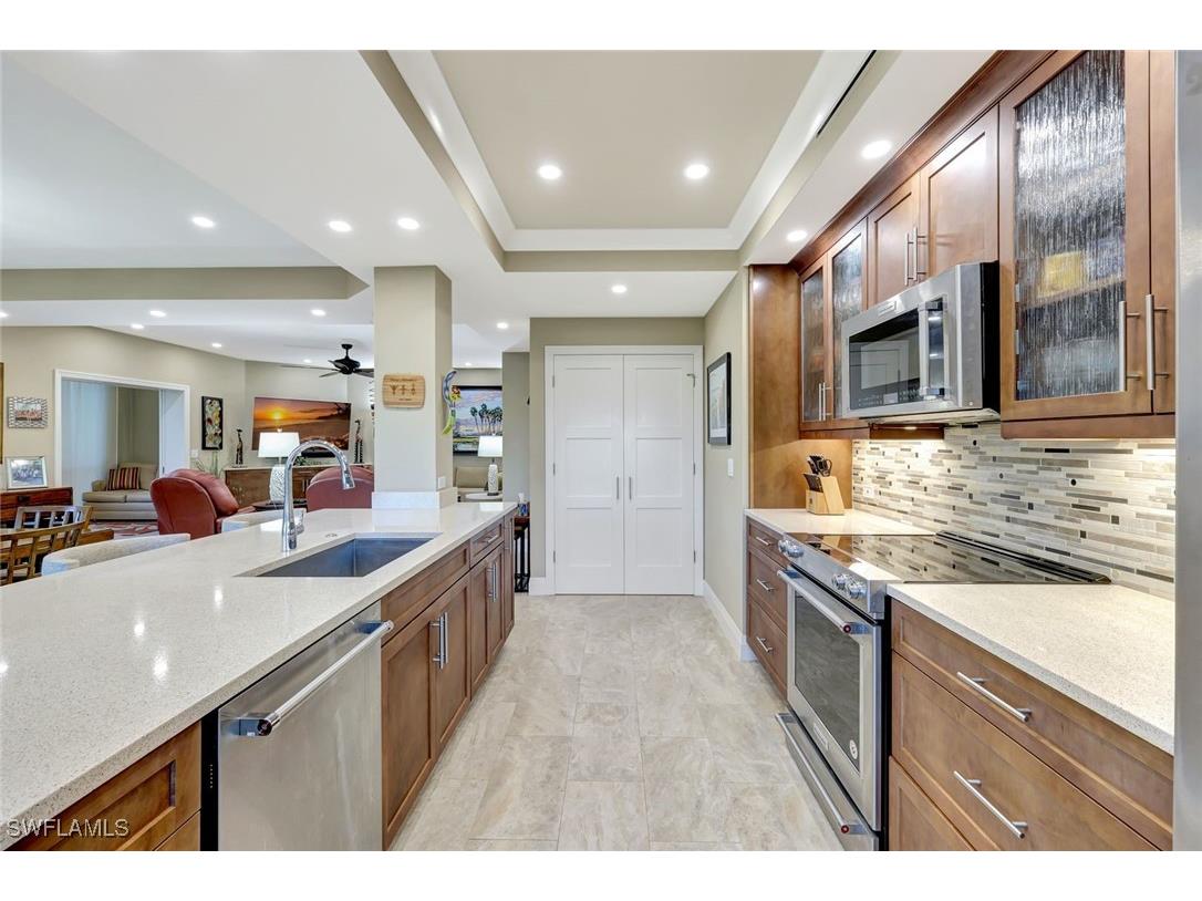 6820 Pelican Bay Boulevard #133 Naples FL 34108 226004796 image4