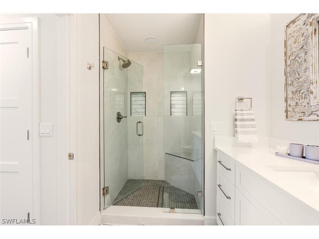 6820 Sterling Greens Place #2105 Naples FL 34104 226005789 image15