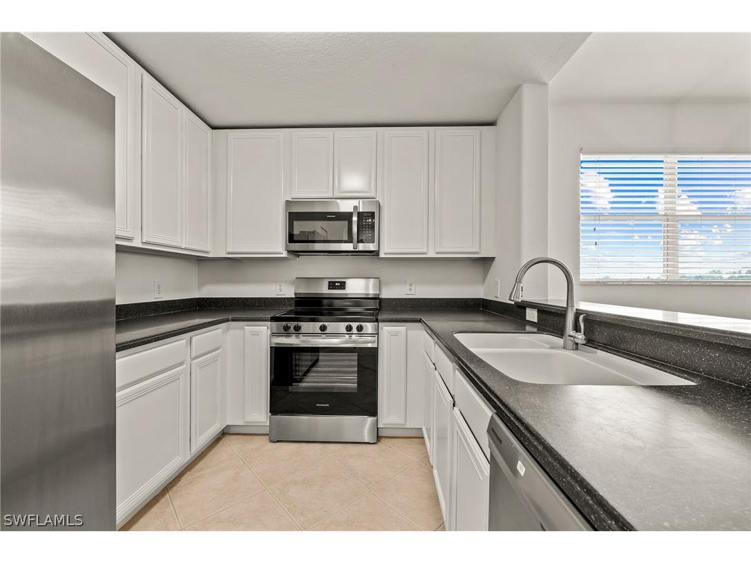 6820 Sterling Greens Place #401 Naples FL 34104 226007704 image14