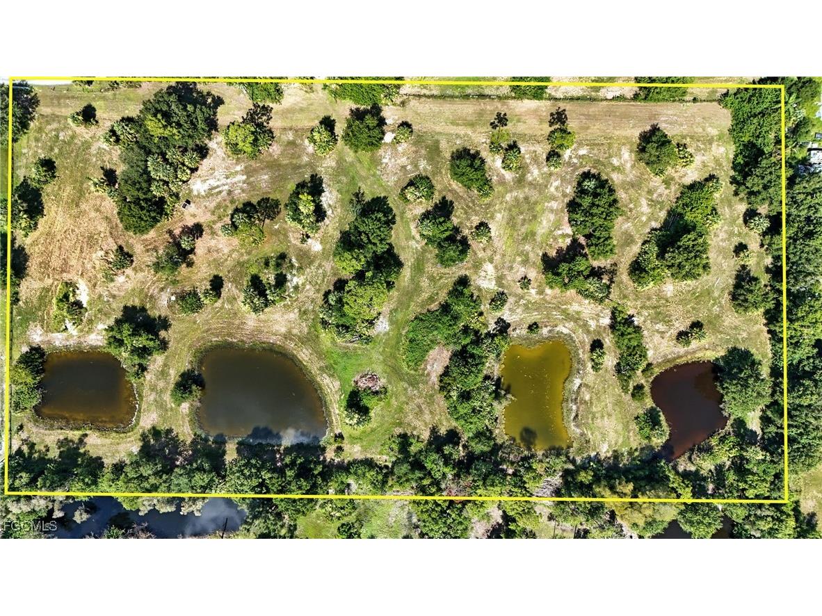 6821 Rich Road North Fort Myers FL 33917 2025003856 image16