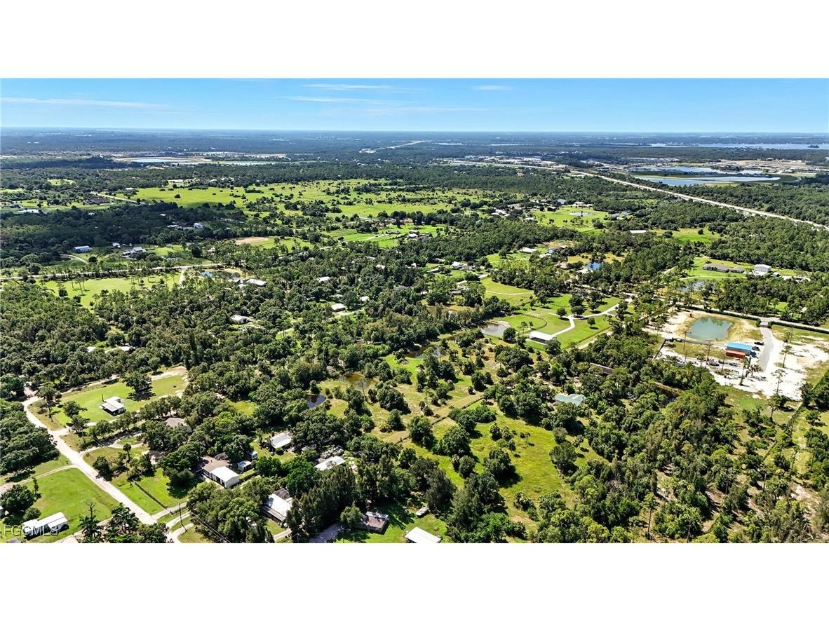 6821 Rich Road North Fort Myers FL 33917 2025003856 image21