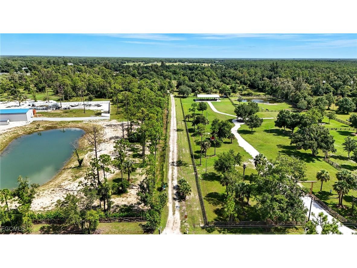 6821 Rich Road North Fort Myers FL 33917 2025003856 image4