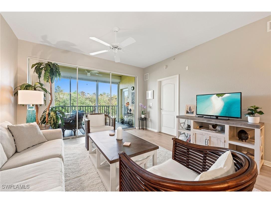 6824 Sterling Greens Place #302 Naples FL 34104 226001546 image2