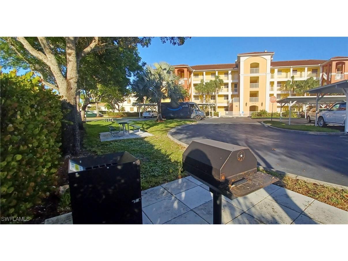 6824 Sterling Greens Place #302 Naples FL 34104 226001546 image38