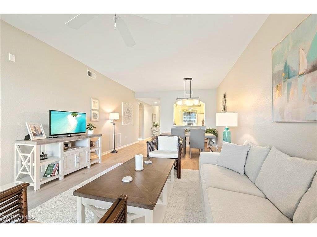 6824 Sterling Greens Place #302 Naples FL 34104 226001546 image4