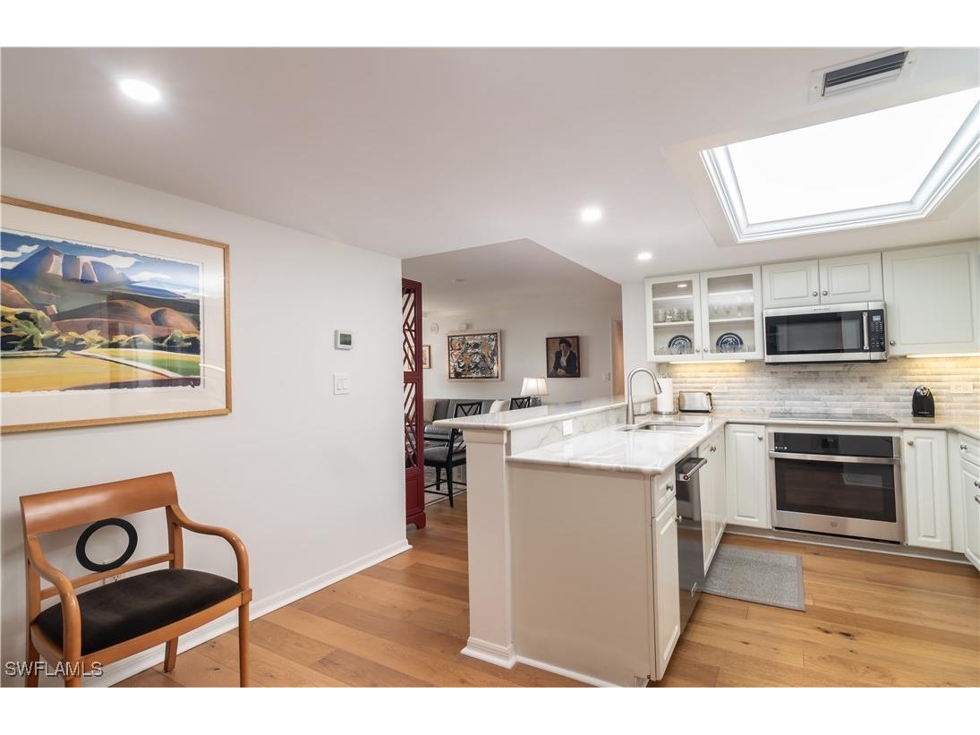 6825 Grenadier Boulevard #1002 Naples FL 34108 225083539 image17