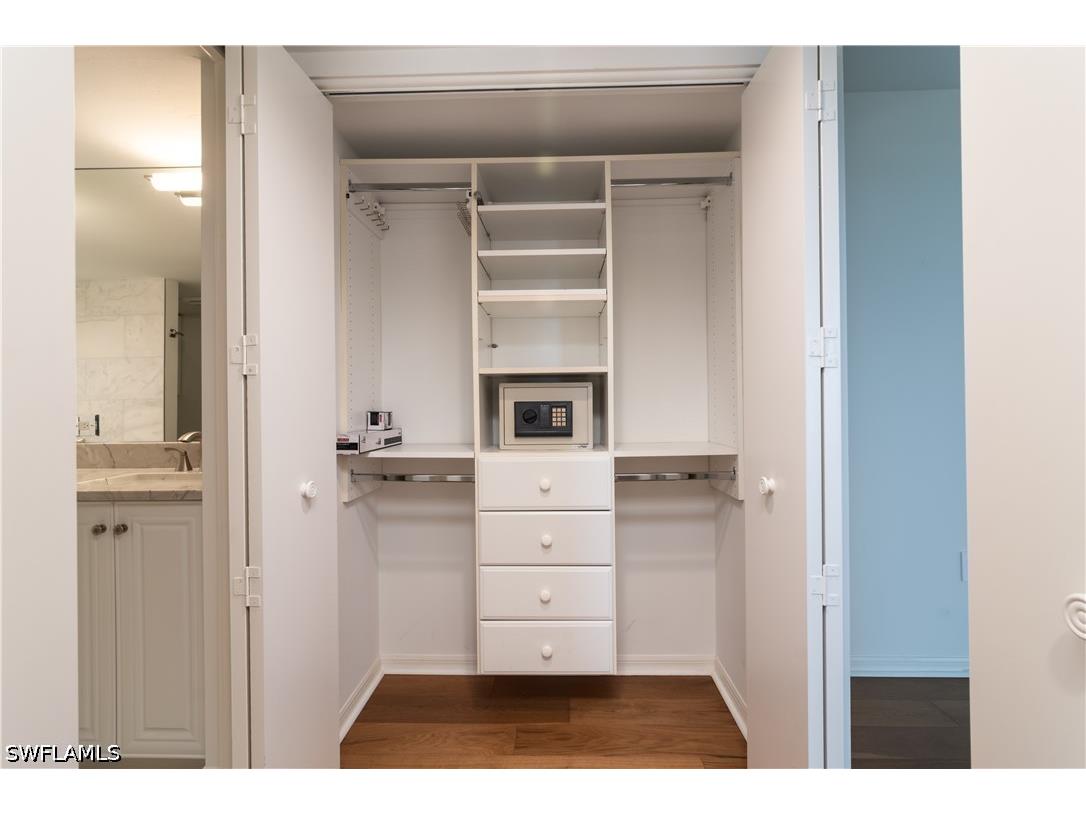 6825 Grenadier Boulevard #1002 Naples FL 34108 225083539 image36
