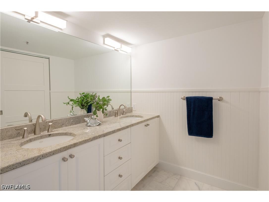 6825 Grenadier Boulevard #1002 Naples FL 34108 225083539 image42