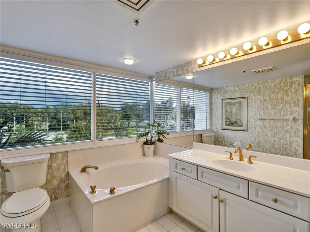 6825 Grenadier Boulevard #101 Naples FL 34108 224021759 image10