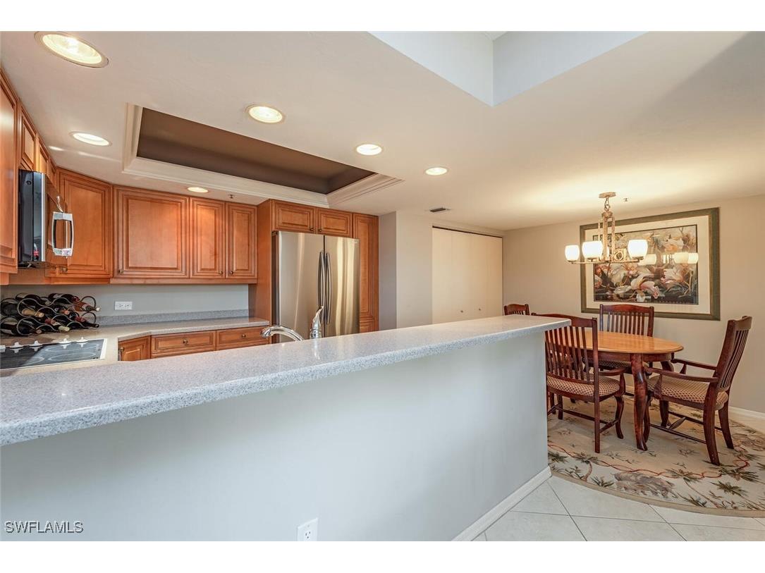 6825 Grenadier Boulevard #102 Naples FL 34108 225077569 image5