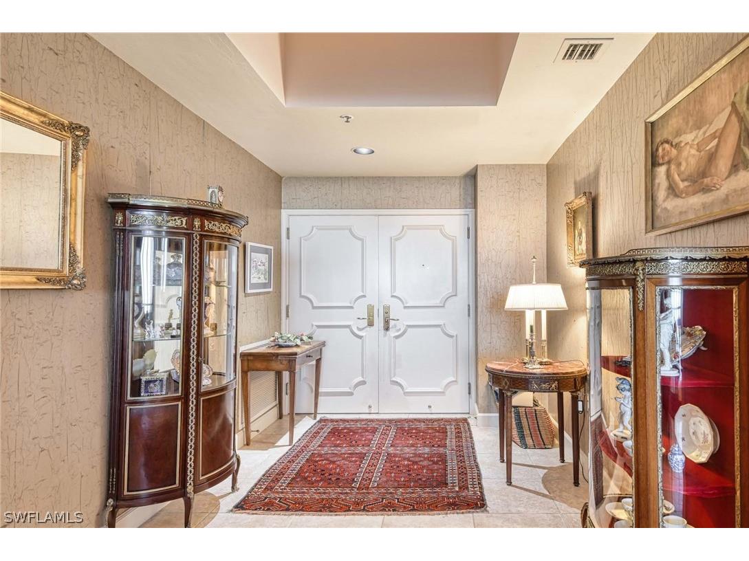 6825 Grenadier Boulevard #PH1 Naples FL 34108 226009689 image3