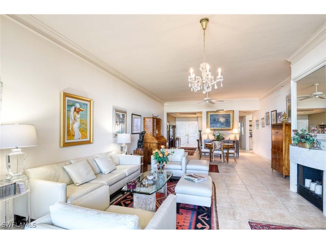 6825 Grenadier Boulevard #PH1 Naples FL 34108 226009689 image9