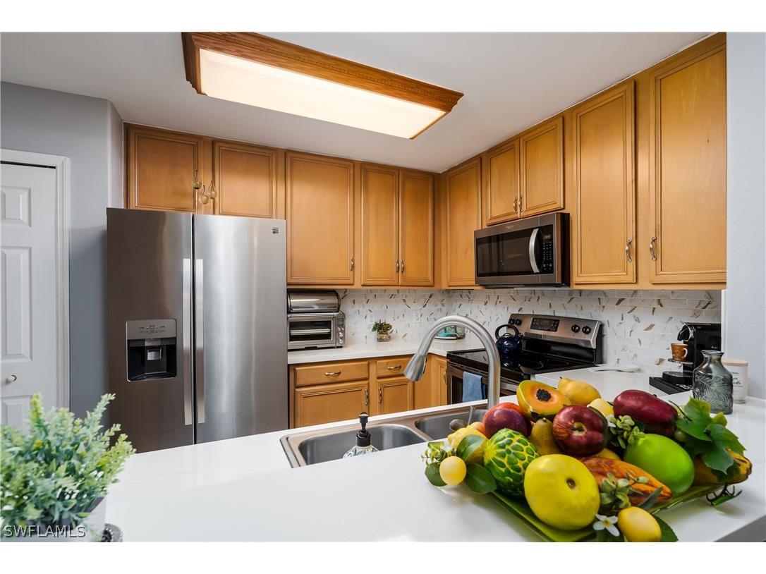 6828 Sterling Greens Place #101 Naples FL 34104 226004360 image12