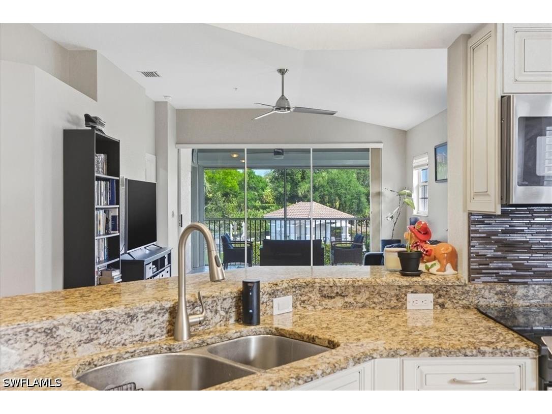 6829 Satinleaf Road S #204 Naples FL 34109 226018775 image12