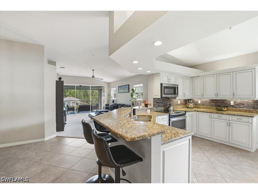 6829 Satinleaf Road S #204 Naples FL 34109 226018775 image2