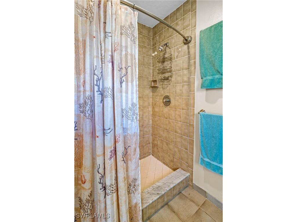 683 96th Avenue N Naples FL 34108 225010357 image24