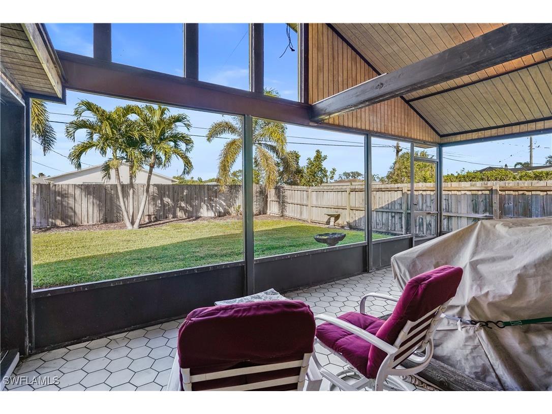 683 96th Avenue N Naples FL 34108 225010357 image29