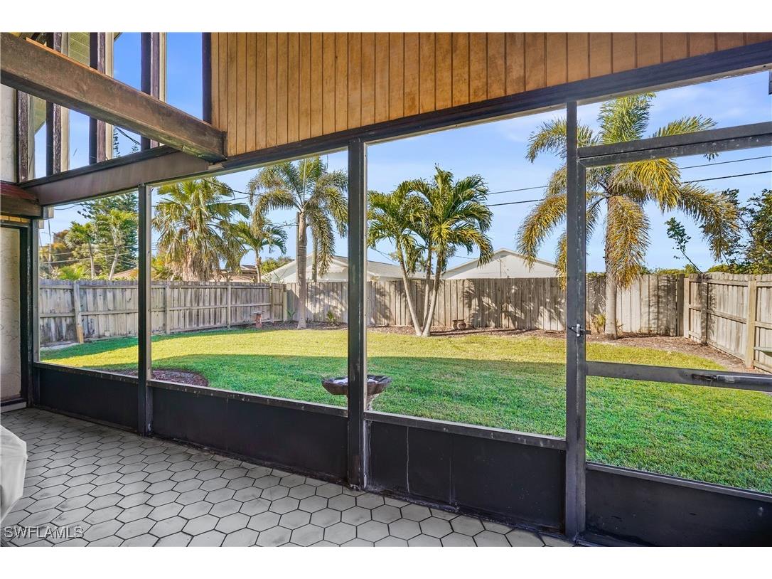 683 96th Avenue N Naples FL 34108 225010357 image30