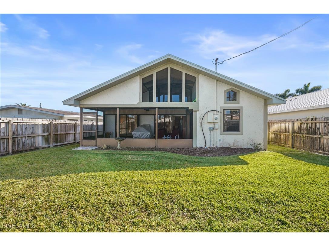 683 96th Avenue N Naples FL 34108 225010357 image34